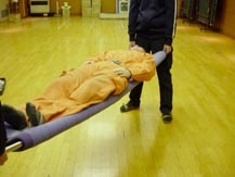 応急担架の作成要領-4