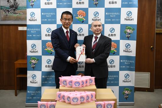 贈呈式写真 贈呈式写真