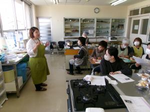 パン作りの様子2.