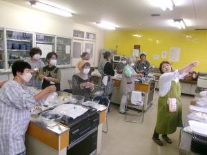 ぱぱっとぶどうパン講座写真