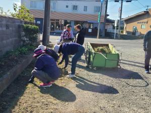 10月の草取りの様子