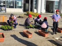 花植え作業