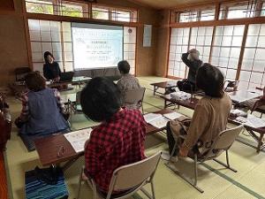 女性講座食事2