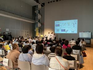 公開審査会の様子