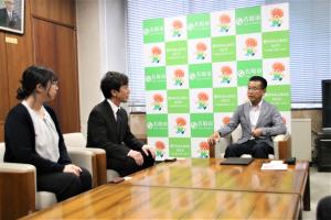 山田市長と懇談