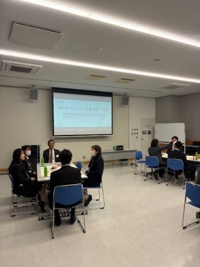 1班の懇談会の様子