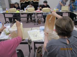 一閑張りバッグ作りの写真2