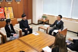 戸羽奏太と懇談