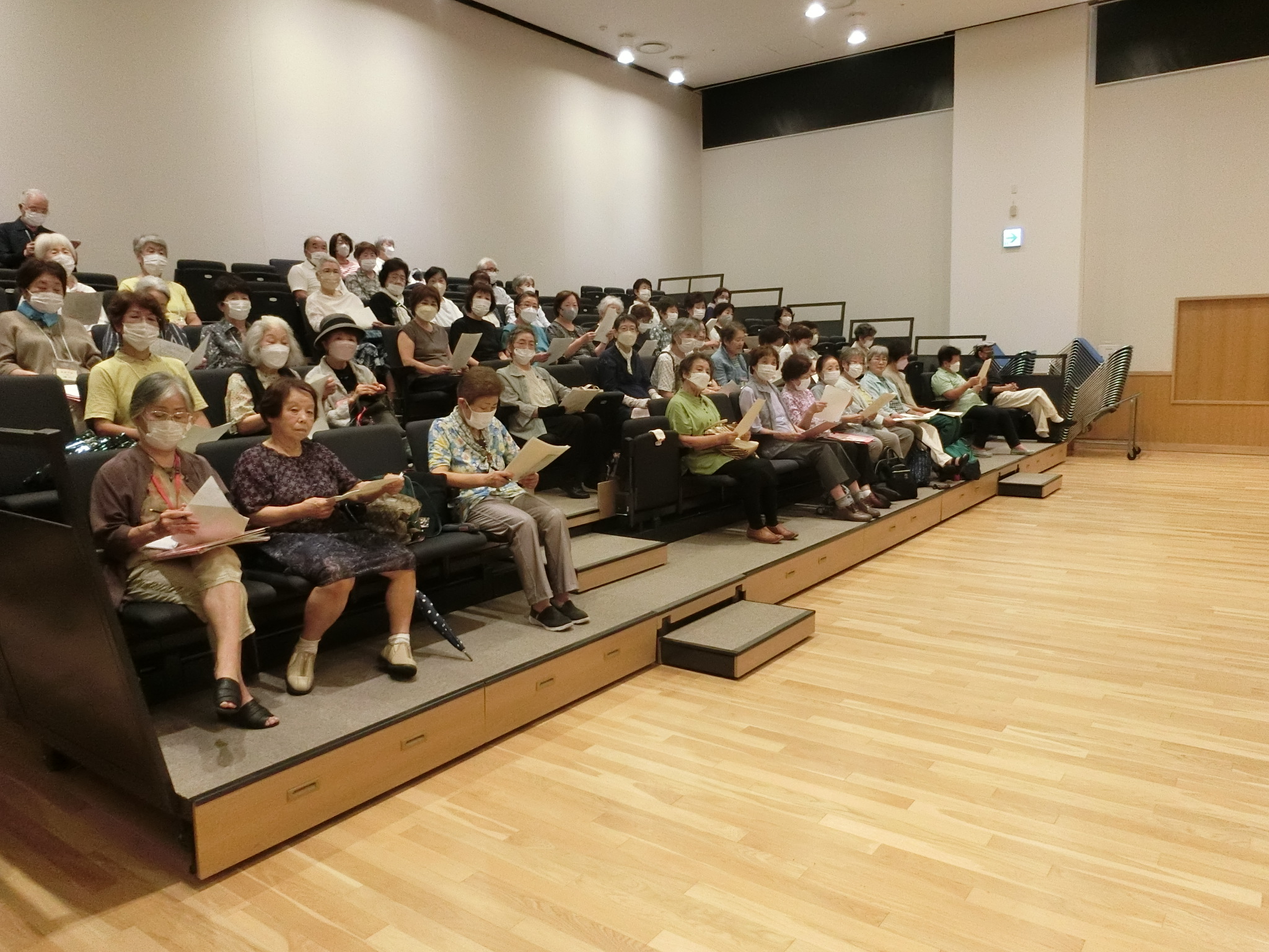 「映画鑑賞」の画像