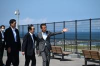 (令和5年6月26日）渡辺復興大臣が閖上地区を来訪されましたの画像1